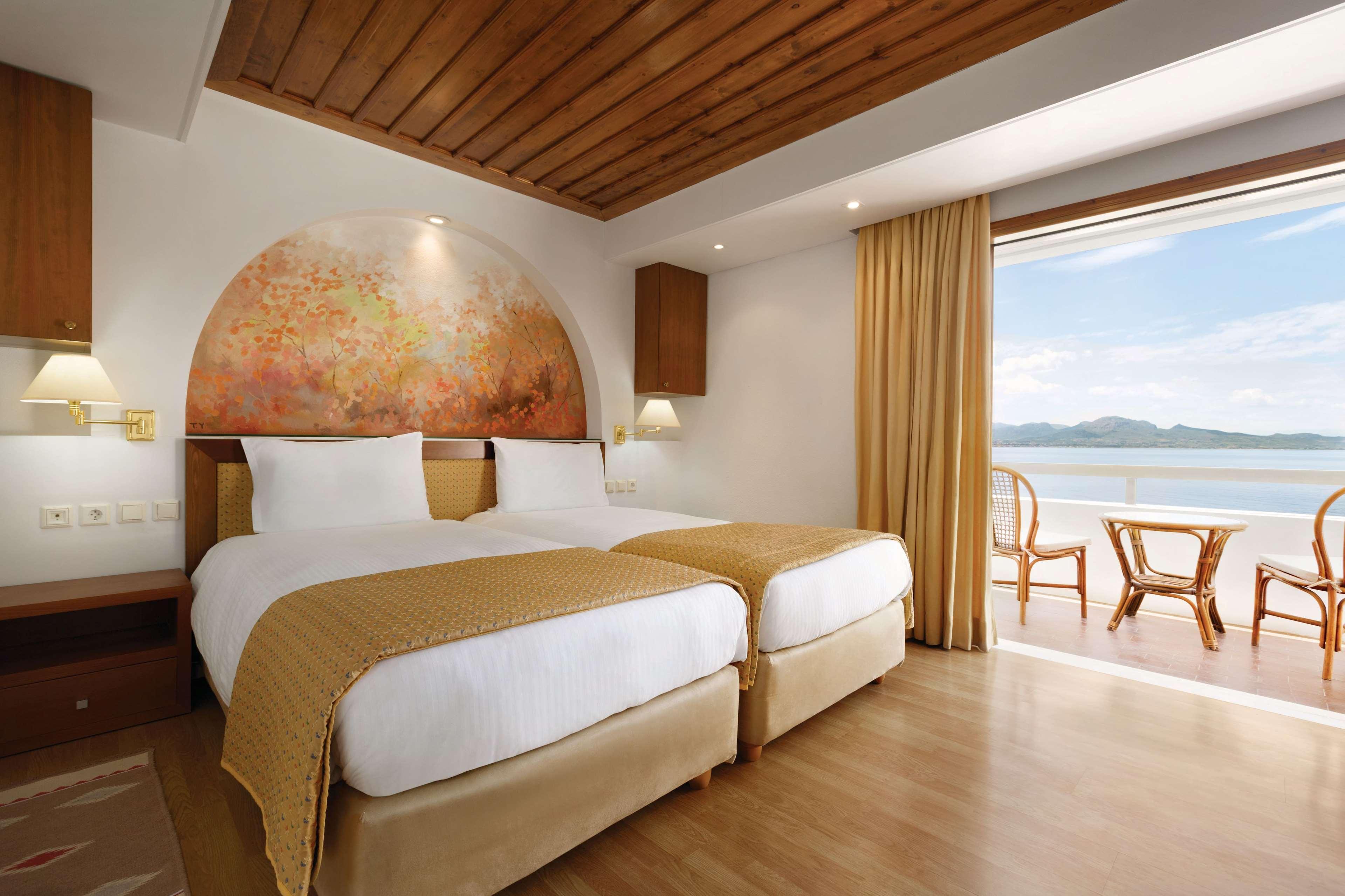 Отель Ramada Poseidon