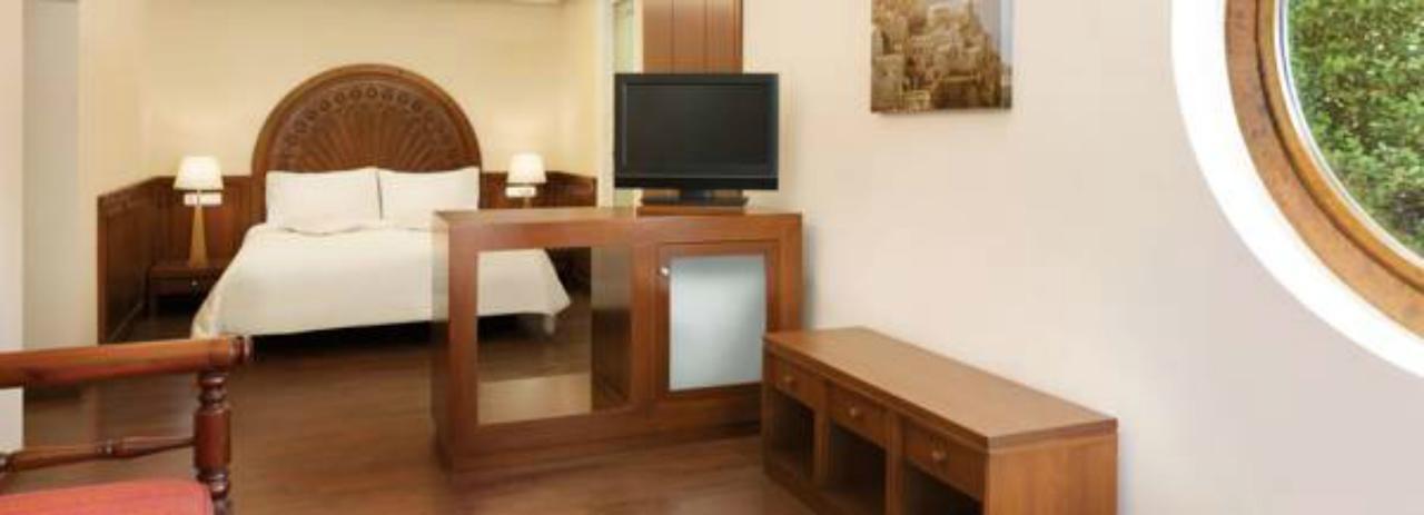Ramada Poseidon Ξενοδοχείο