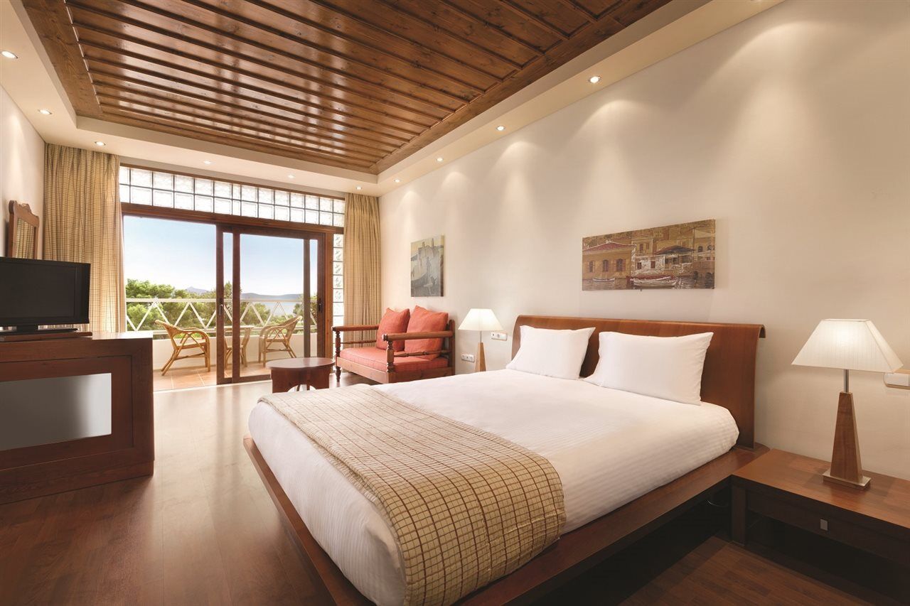 Ramada Poseidon 酒店 Loutráki